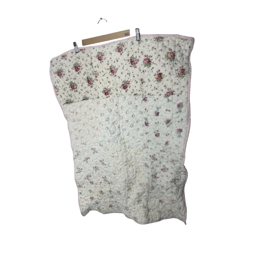 Vinage handmade chic Love baby quilt lap pink floral‎ shabby shack blanket